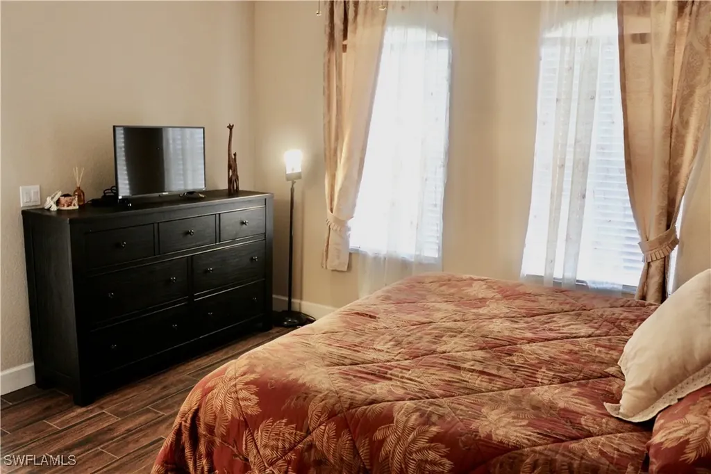 15474 Los Reyes Lane Naples FL 34110