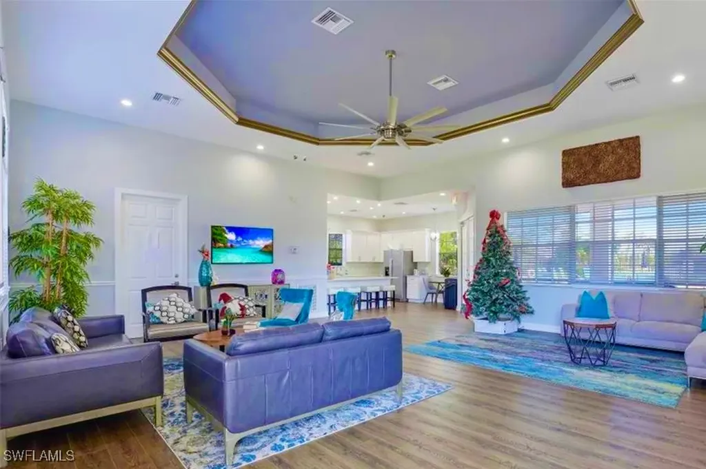 15474 Los Reyes Lane Naples FL 34110