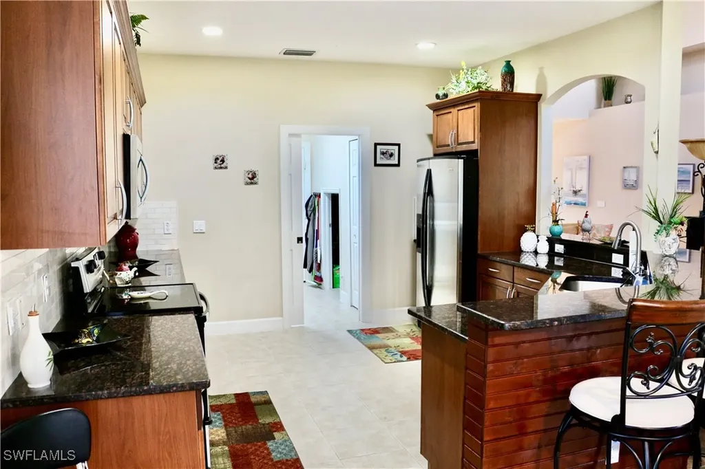 15474 Los Reyes Lane Naples FL 34110