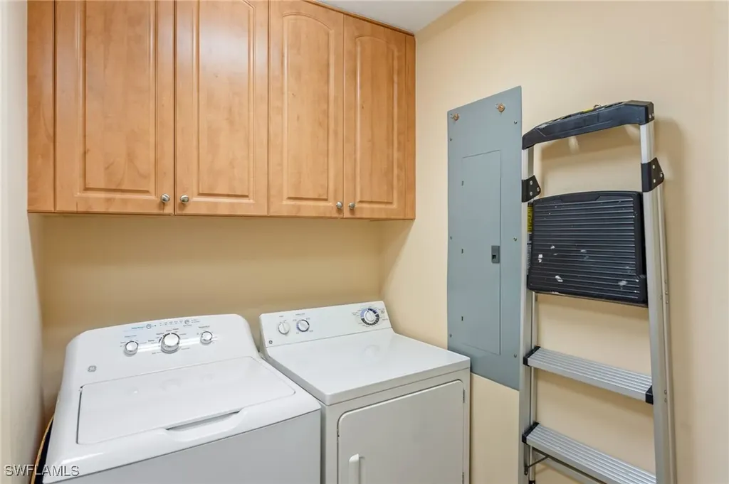 5781 Cape Harbour Drive Cape Coral FL 33914