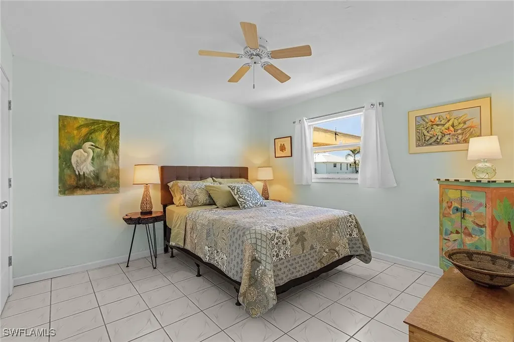 3201/3203 Stabile Road St. James City FL 33956