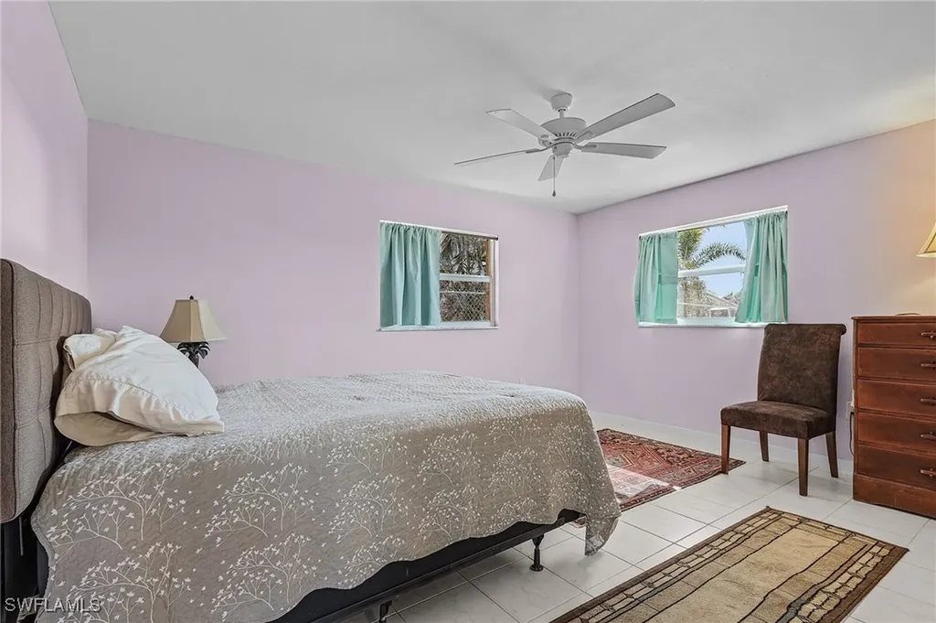 3201/3203 Stabile Road St. James City FL 33956