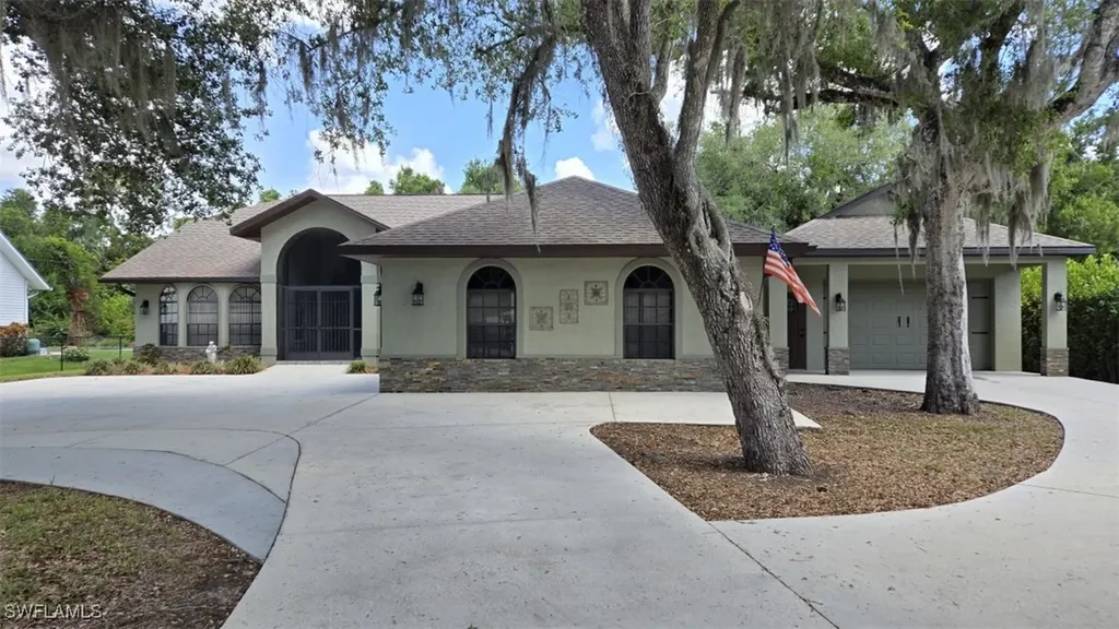 7311 Sean Lane North Fort Myers FL 33917