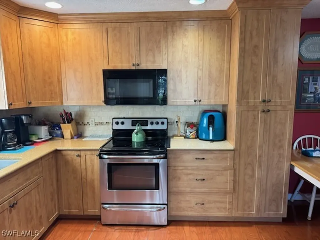 707 Hoover Dike Road Clewiston FL 33440