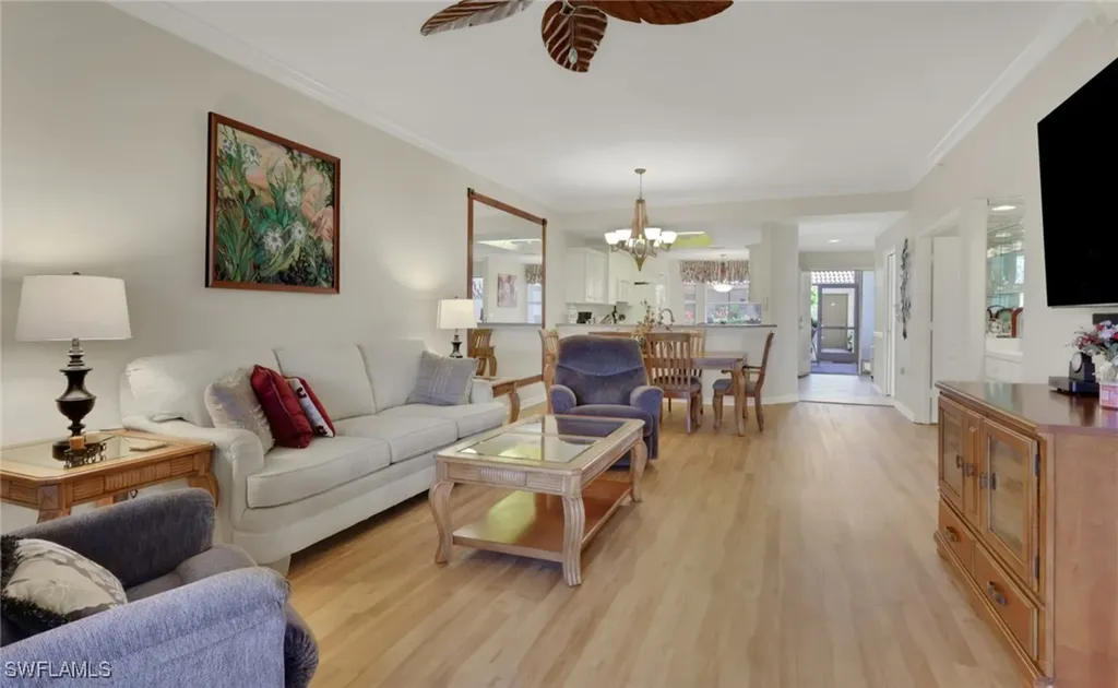 3715 Buttonwood Way Naples FL 34112
