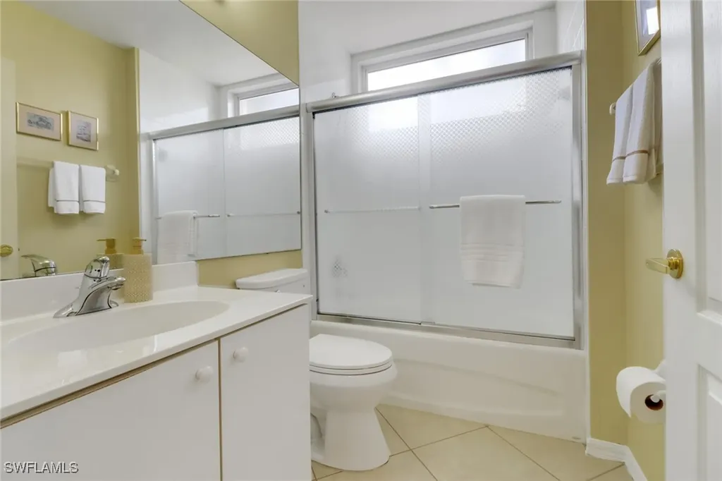 3715 Buttonwood Way Naples FL 34112