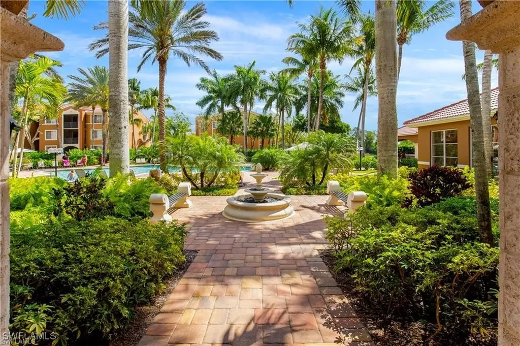 1190 Reserve Way Naples FL 34105