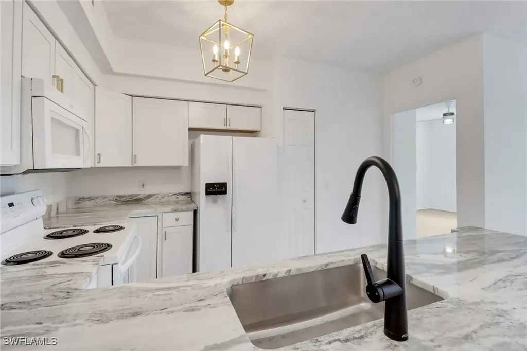 1190 Reserve Way Naples FL 34105