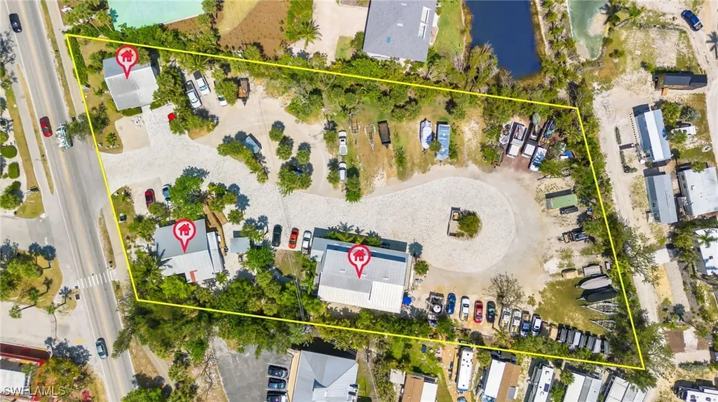 1039 & 1041 Periwinkle Way Sanibel FL 33957