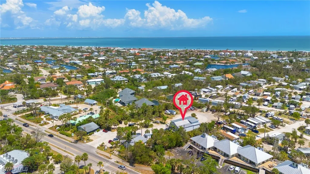 1039 & 1041 Periwinkle Way Sanibel FL 33957