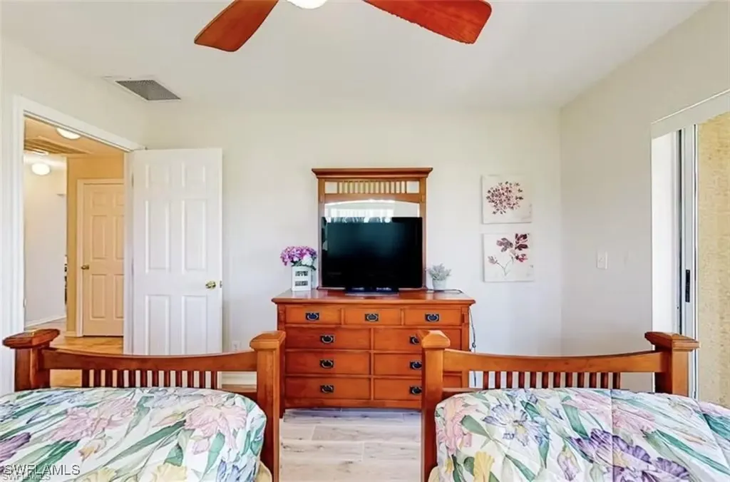 923 SW 28th Terrace Cape Coral FL 33914