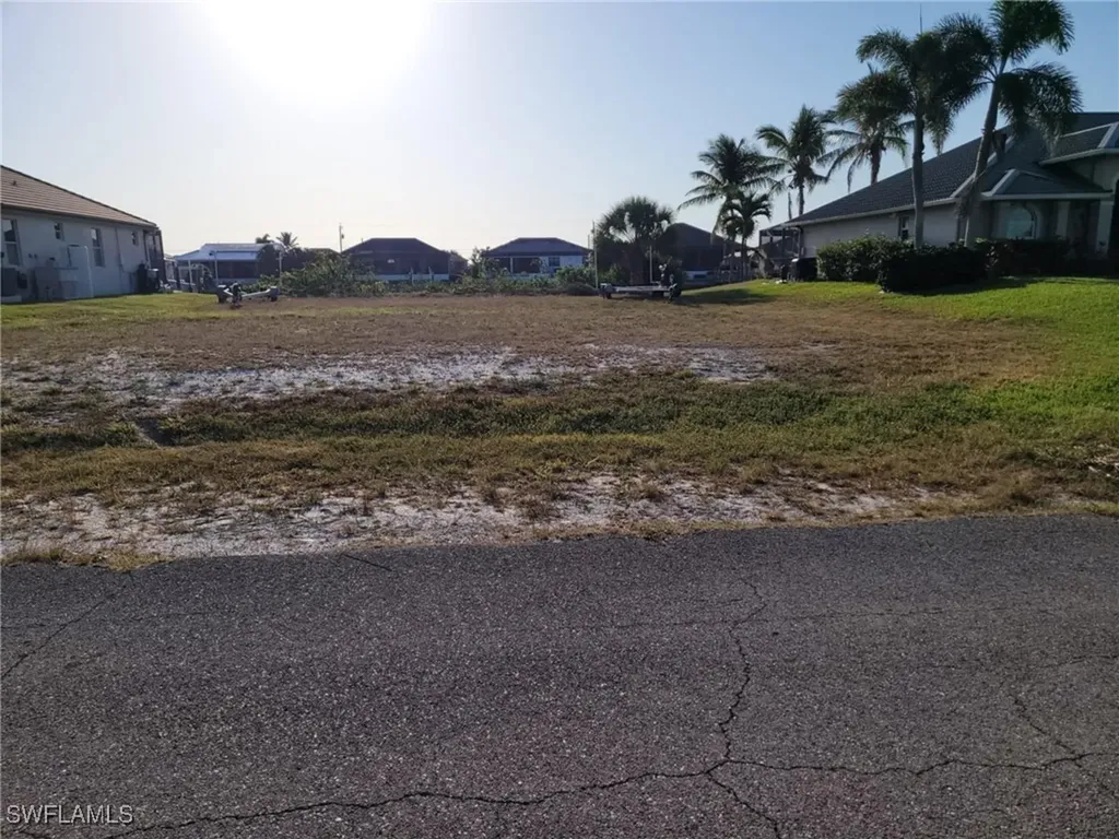 1707 NW 44th Avenue Cape Coral FL 33993