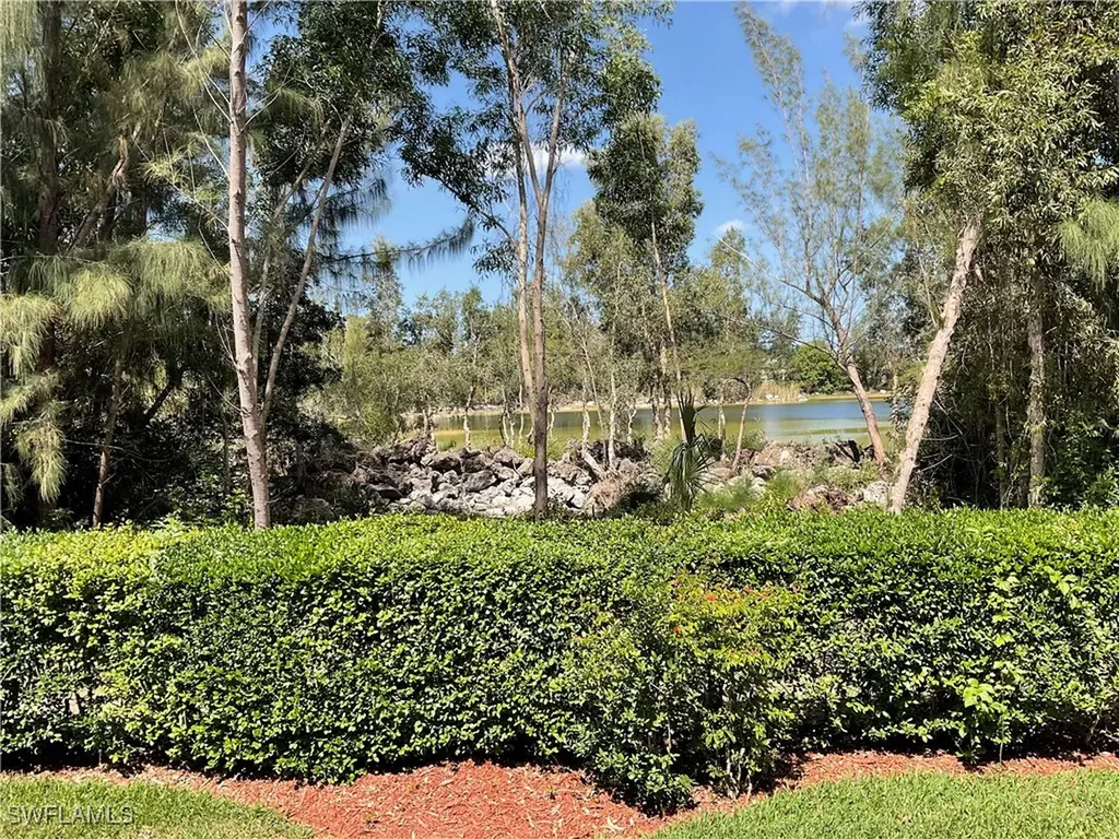 2380 Bayou Lane Naples FL 34112