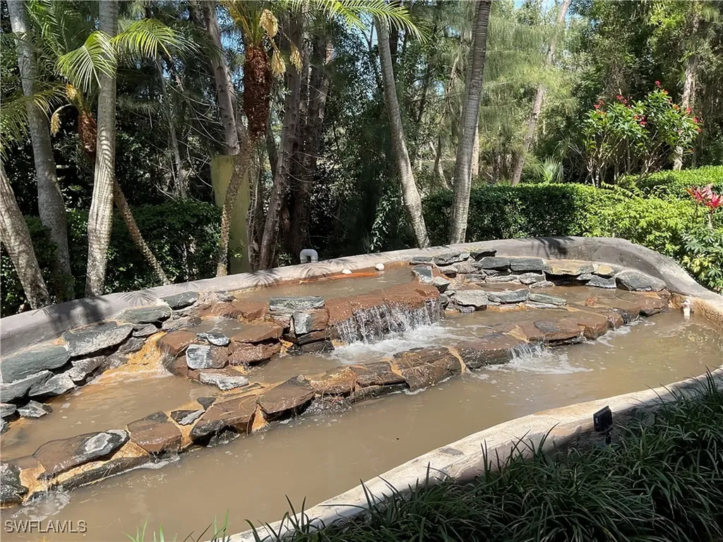 2380 Bayou Lane Naples FL 34112