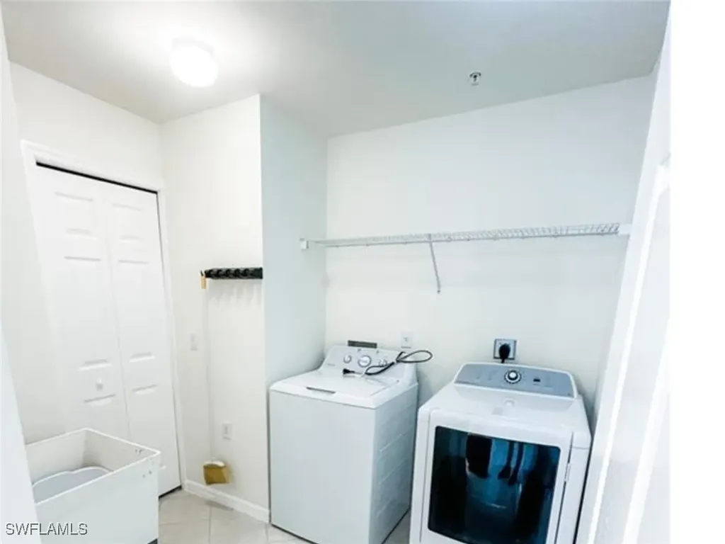 2380 Bayou Lane Naples FL 34112