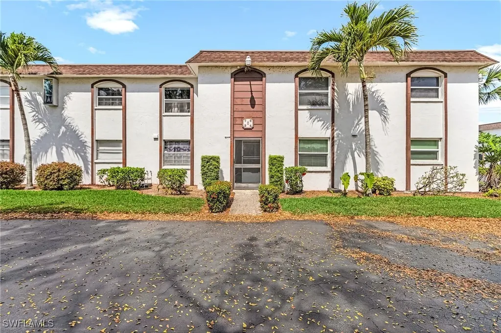 Fort Myers FL, 2828 Jackson Street, Unit I-4