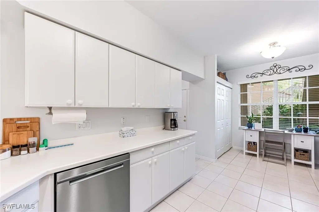 8115 Celeste Drive Naples FL 34113