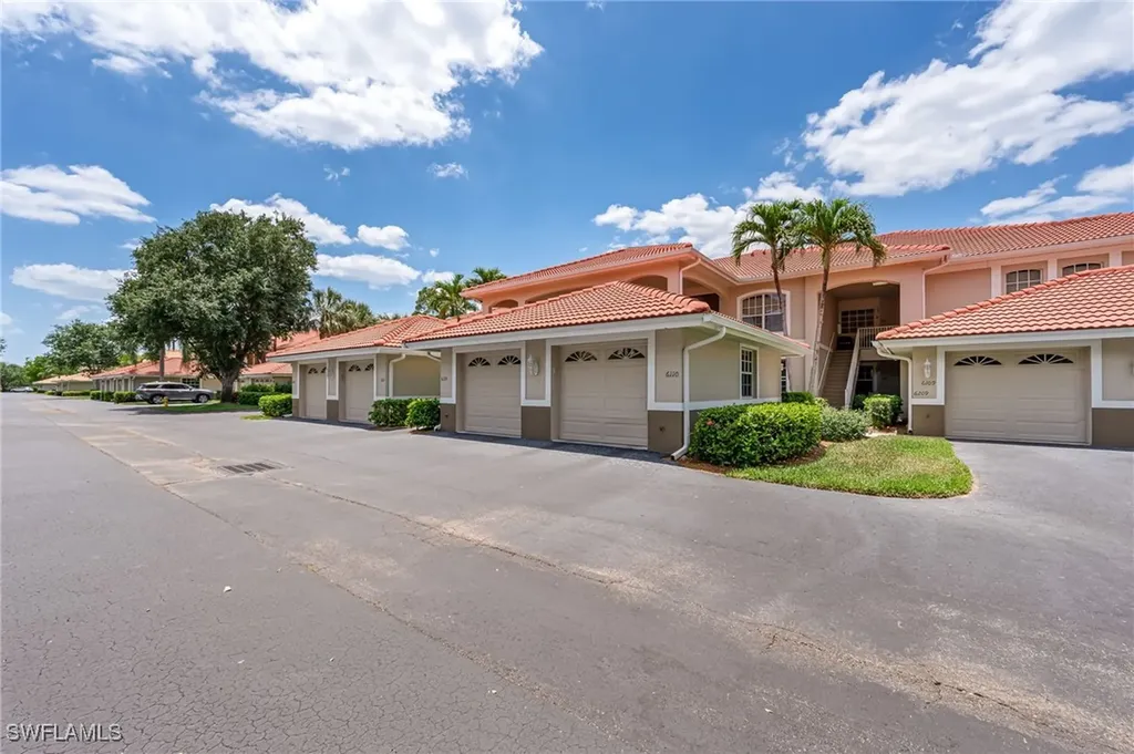 8115 Celeste Drive Naples FL 34113