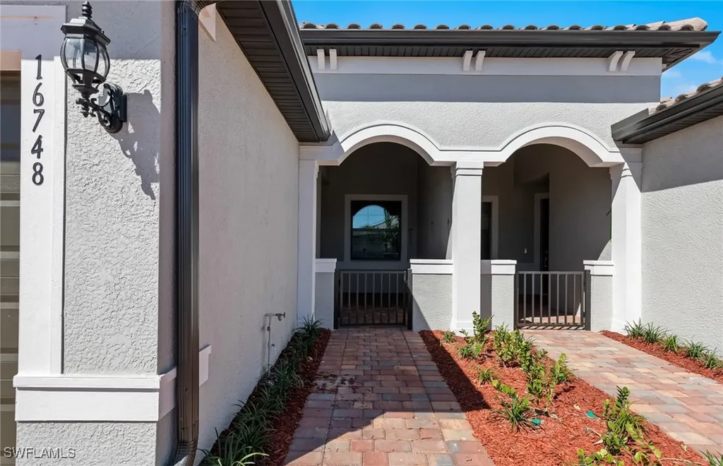 16748 Rolling Rock Boulevard Alva FL 33920