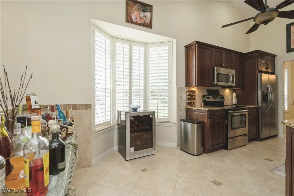 81 Silver Oaks Circle Naples FL 34119