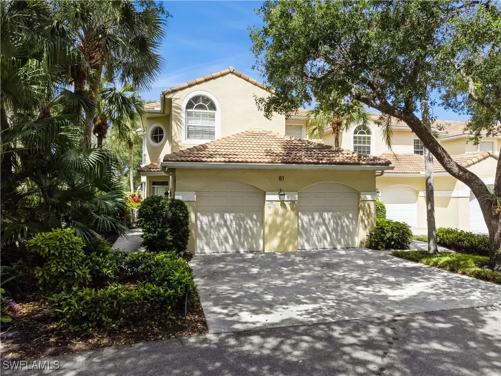 81 Silver Oaks Circle Naples FL 34119