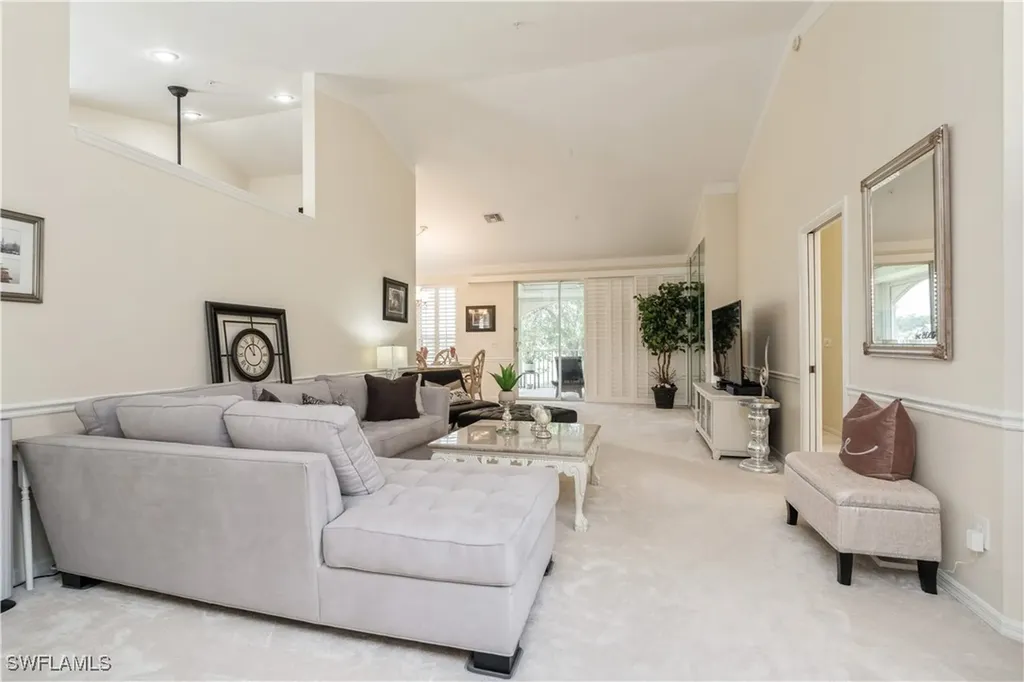 81 Silver Oaks Circle Naples FL 34119
