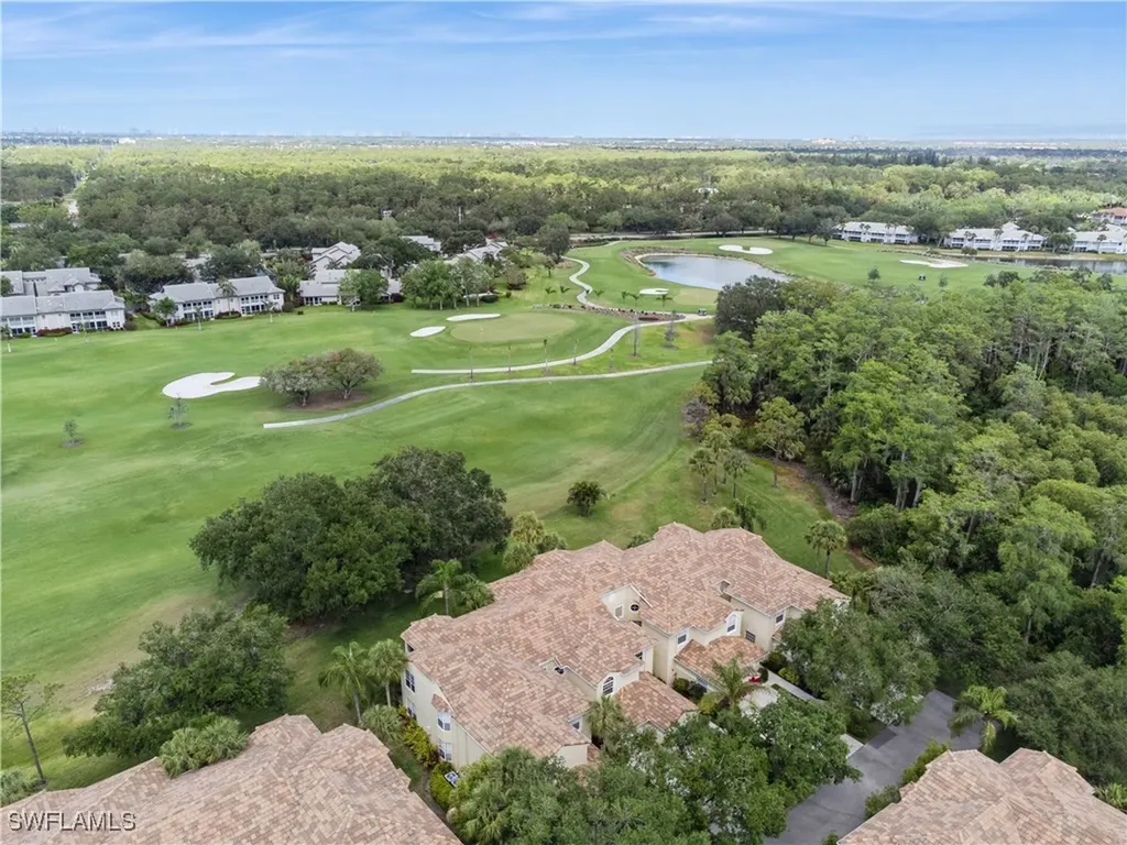 81 Silver Oaks Circle Naples FL 34119