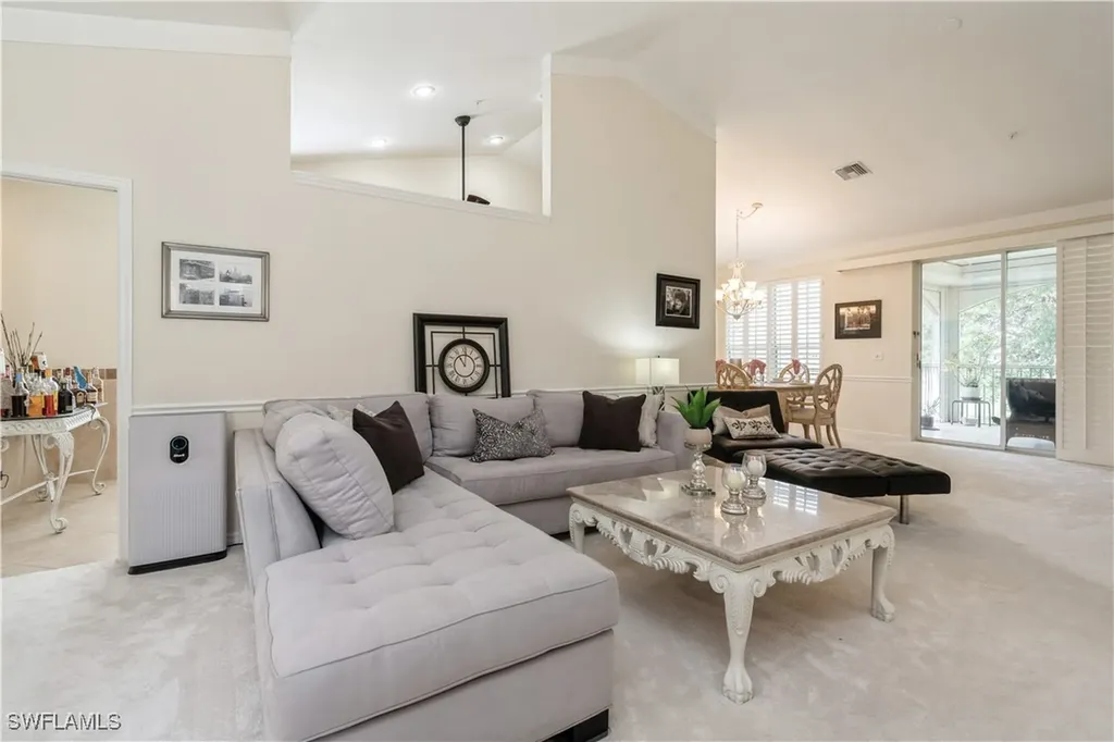 81 Silver Oaks Circle Naples FL 34119