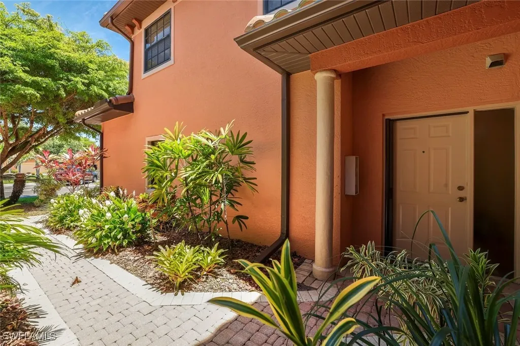 5730 Grande Reserve Way Naples FL 34110