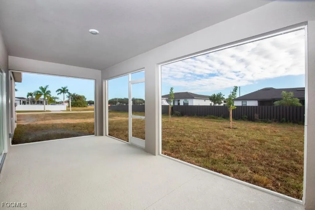 421 NW 16th Place Cape Coral FL 33993
