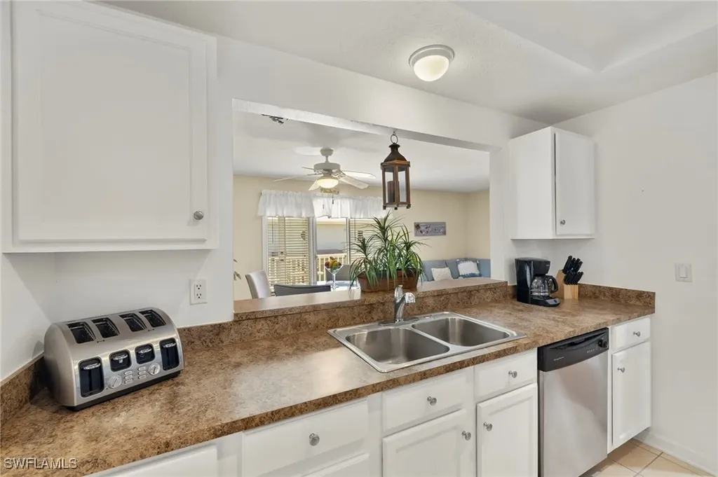 3330 N Key Drive North Fort Myers FL 33903