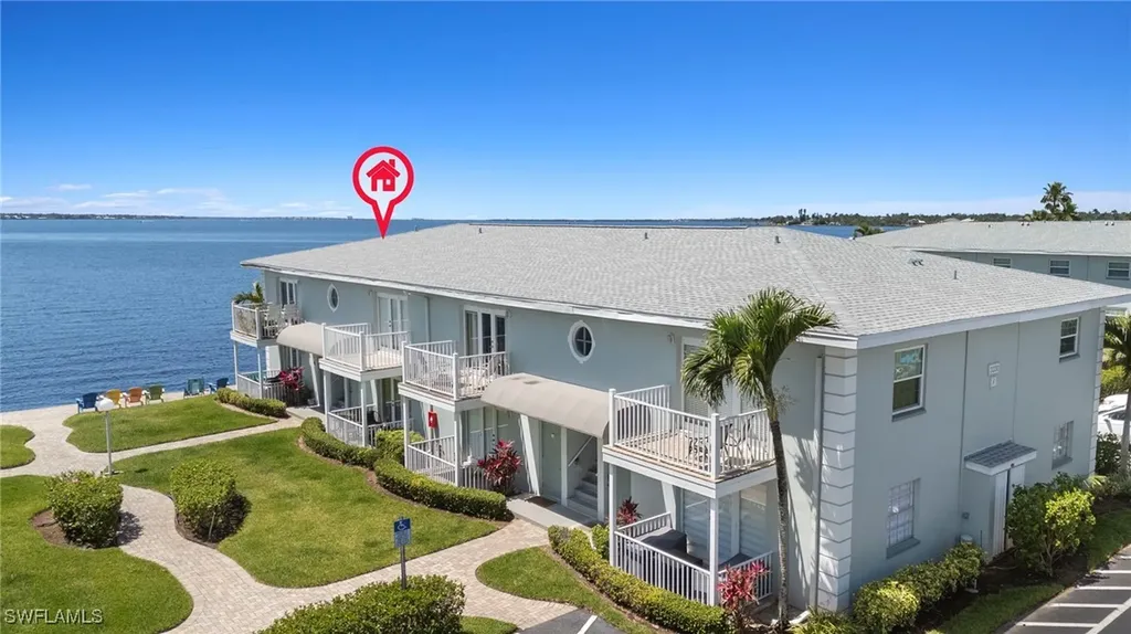 3330 N Key Drive North Fort Myers FL 33903