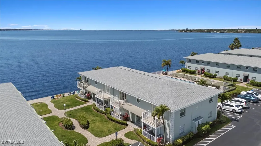 3330 N Key Drive North Fort Myers FL 33903