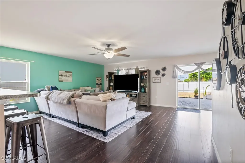 420 SE 13th Court Cape Coral FL 33990