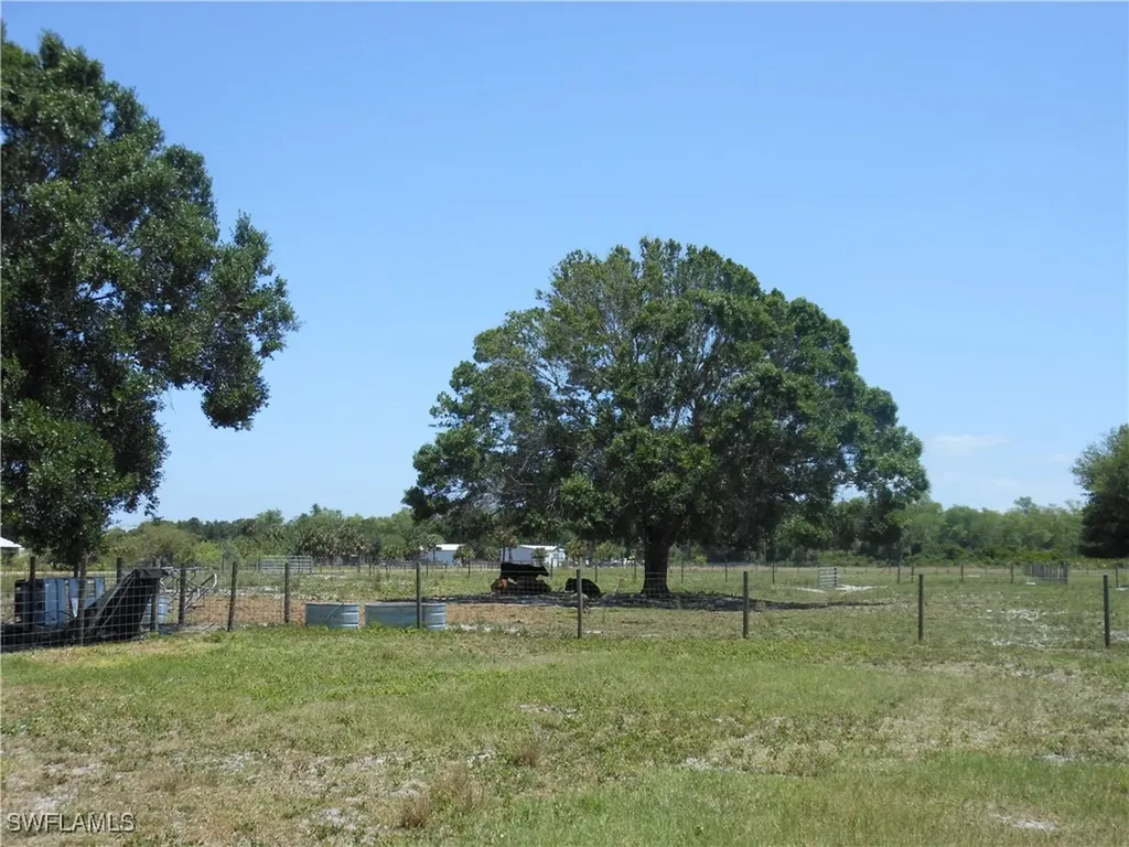 1280 Bonneville Street Labelle FL 33935