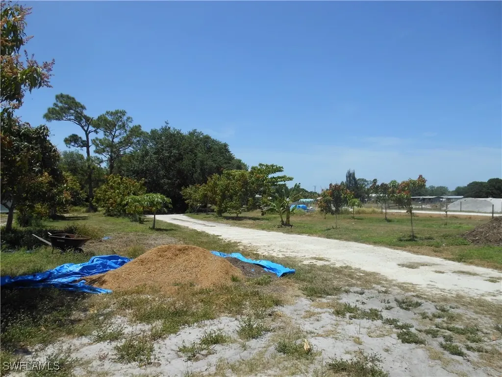 1280 Bonneville Street Labelle FL 33935
