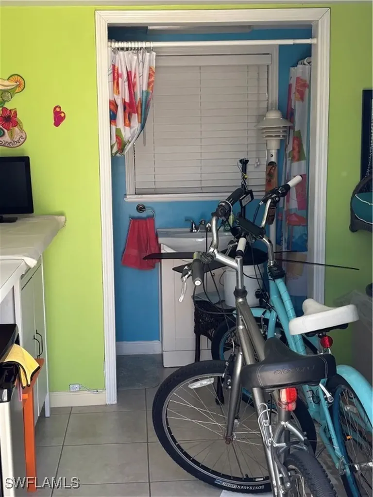 10130 Shadowood Court Fort Myers FL 33905