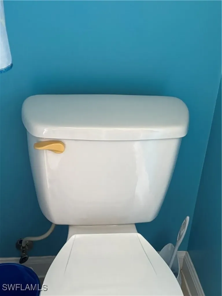 10130 Shadowood Court Fort Myers FL 33905