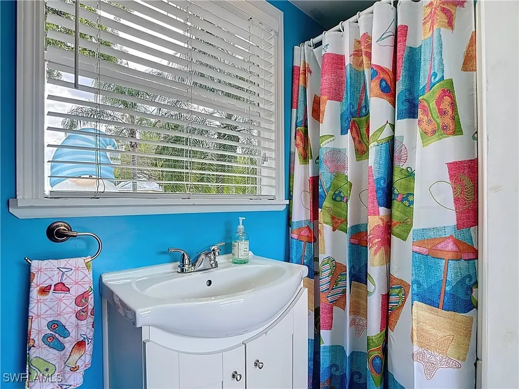 10130 Shadowood Court Fort Myers FL 33905