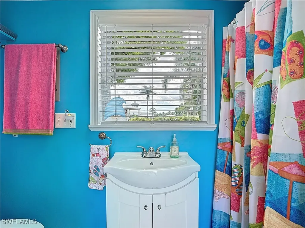 10130 Shadowood Court Fort Myers FL 33905