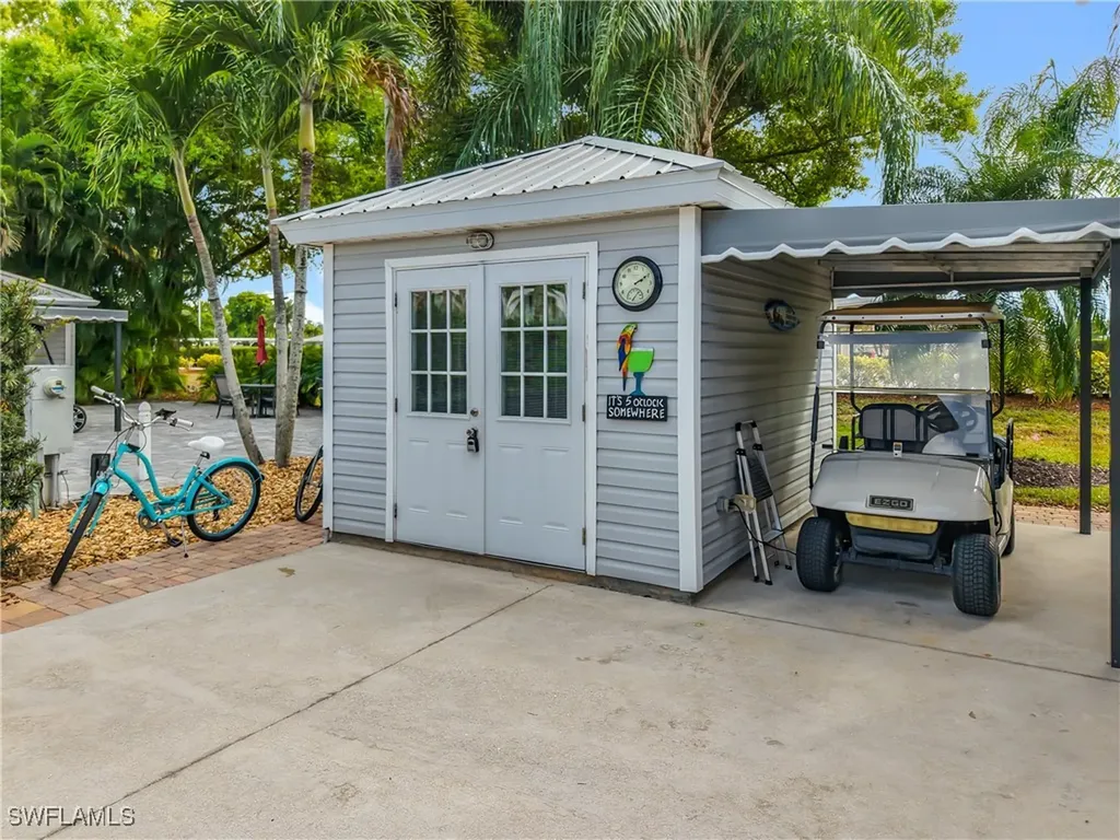 10130 Shadowood Court Fort Myers FL 33905