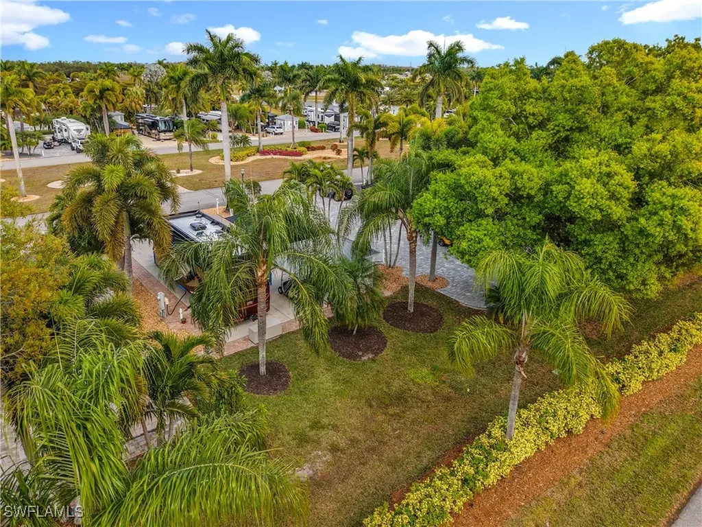 10130 Shadowood Court Fort Myers FL 33905