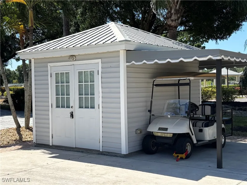 10130 Shadowood Court Fort Myers FL 33905