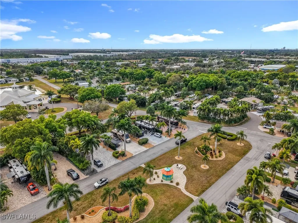 10130 Shadowood Court Fort Myers FL 33905