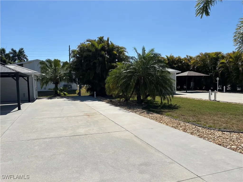 10436 Nightwood Drive Fort Myers FL 33905