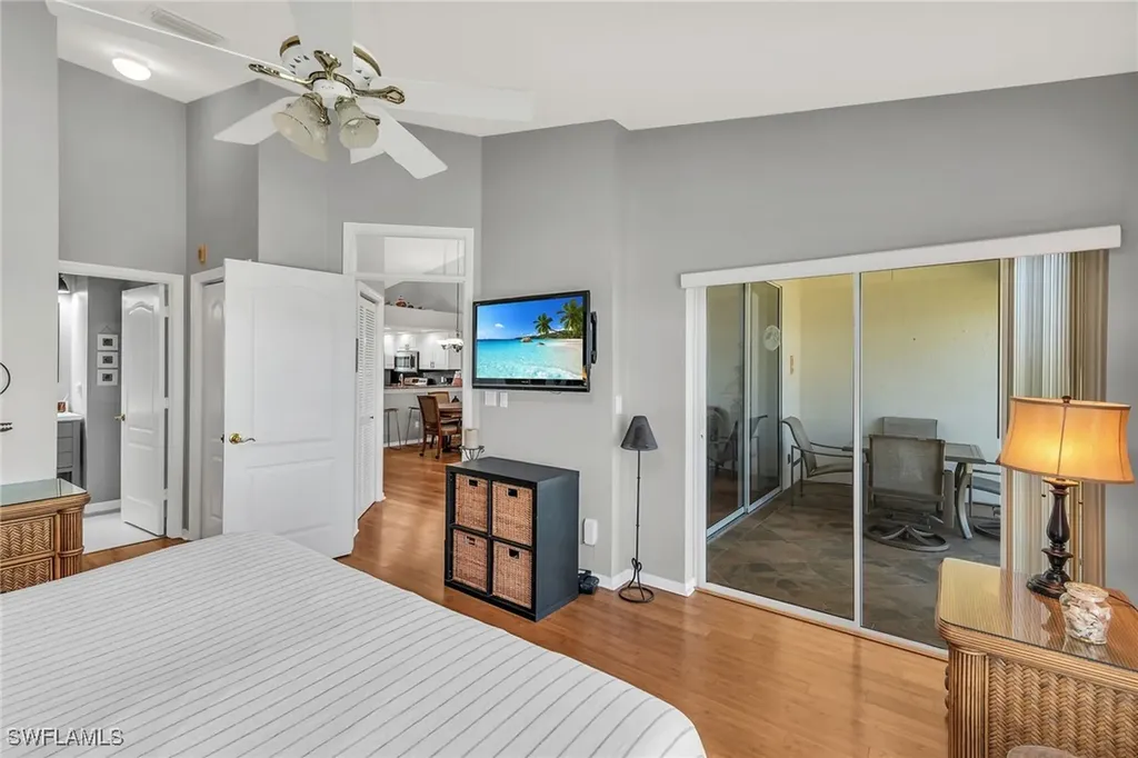 162 Newport Drive Naples FL 34114