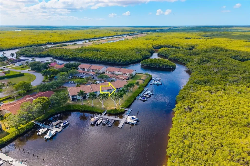 162 Newport Drive Naples FL 34114