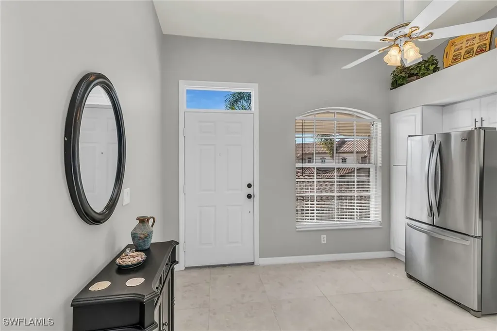 162 Newport Drive Naples FL 34114