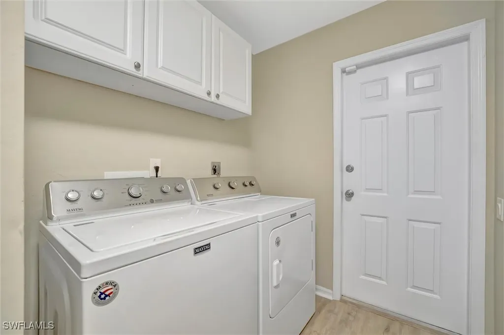 8216 Breton Circle Fort Myers FL 33912