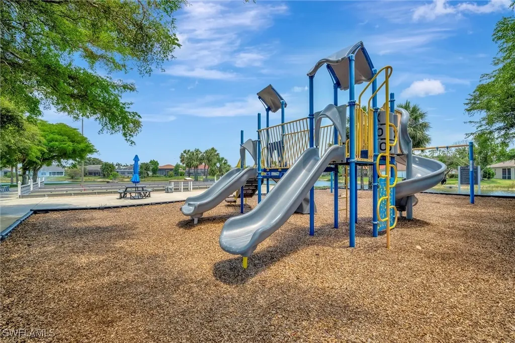8216 Breton Circle Fort Myers FL 33912